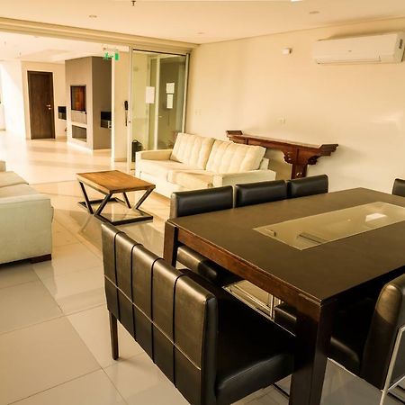 Realty Py Villa Morra Asuncion Ngoại thất bức ảnh